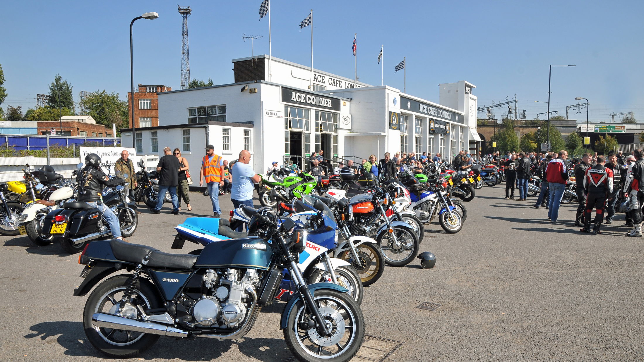 Z1300 Ace Cafe